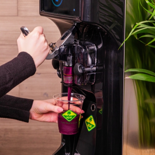 Organic açaí bowl to go